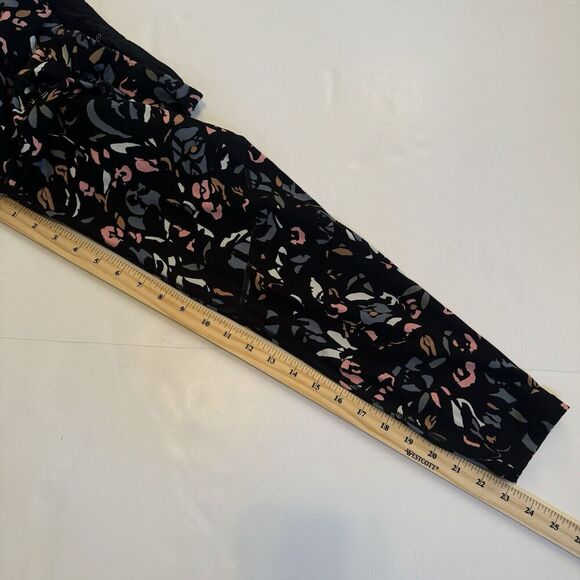 Sweaty Betty Power Abstract 7/8 length Leggings Black Geometric women Small EUC - Picture 7 of 8